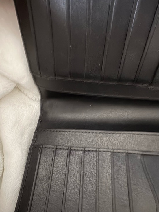 Kate Spade Leila Black Pebbled Leather Medium Universal Phone Wristlet Wallet - Picture 11 of 15